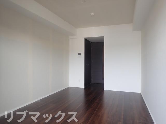 居室・リビング　別号室参考写真
