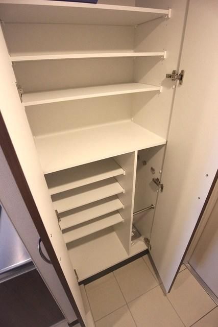 その他　★大きな下駄箱なのでたくさん入ります★