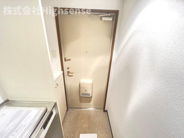 玄関　収納もある玄関です