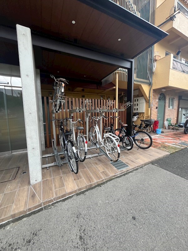 ラムール下三条の外観写真