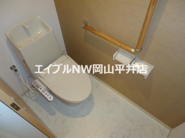 トイレ　トイレ