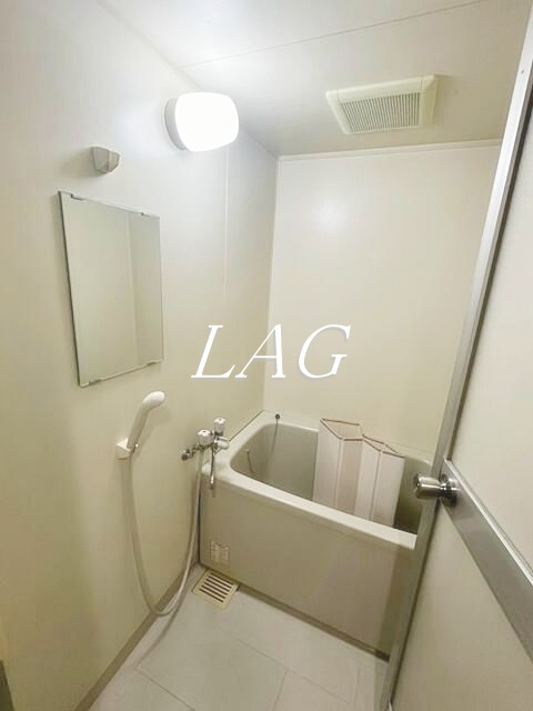 バス・シャワールーム　お風呂です。