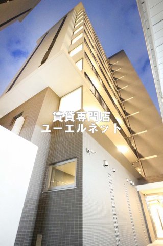 建物外観　シンプルで洗練されたデザインが毎日の暮らしに心地よさをプラス