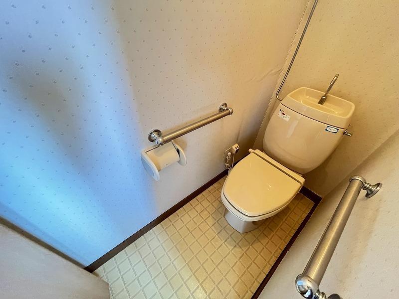 【サミットハウスパート１のトイレ】