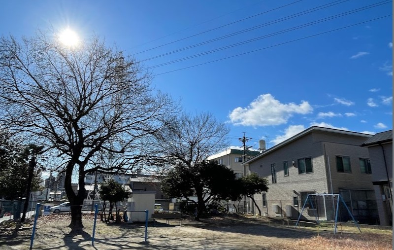 【北島コーポラスの公園】