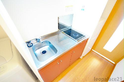 キッチン　設備・使用は号室により異なる為、現況を優先いたします。