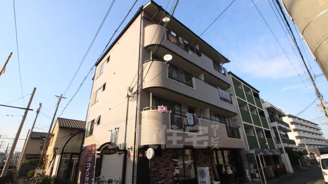 京都市中京区壬生淵田町のマンションの建物外観