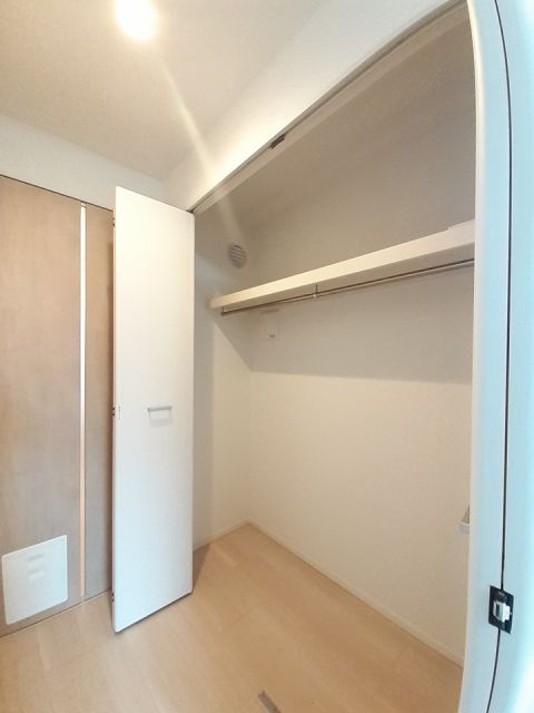 【千葉市中央区問屋町のマンションの収納】