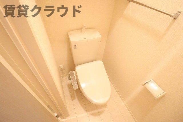 【アメニティーなかにしIVのトイレ】