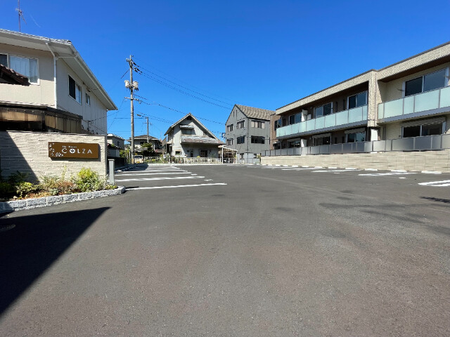 【倉敷市福田町浦田のマンションの駐車場】