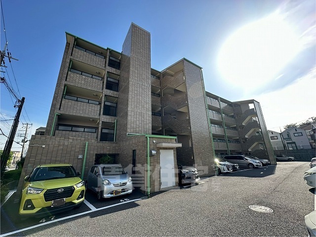 【西宮市広田町のマンションの建物外観】