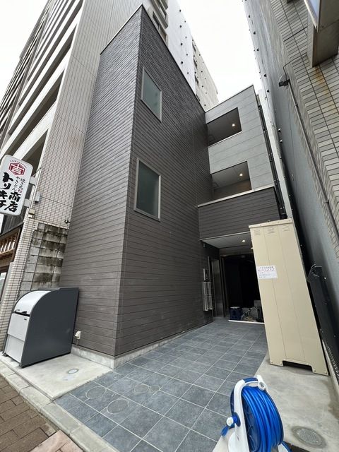 【十日市ＢＬＤの建物外観】