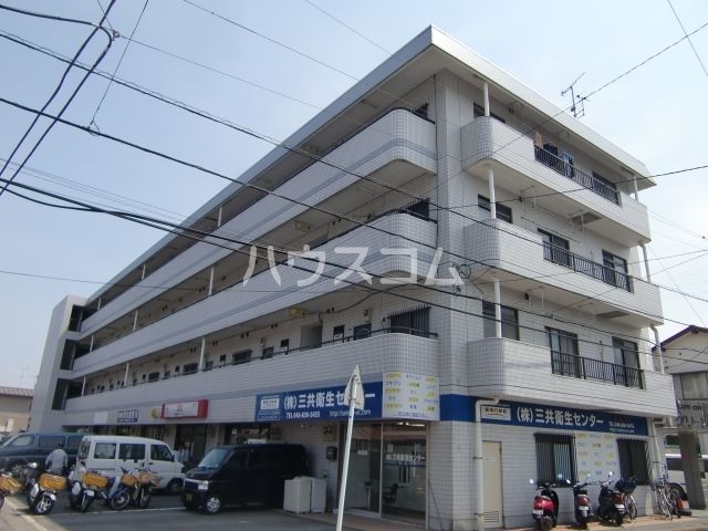 横須賀市大矢部のマンションの建物外観