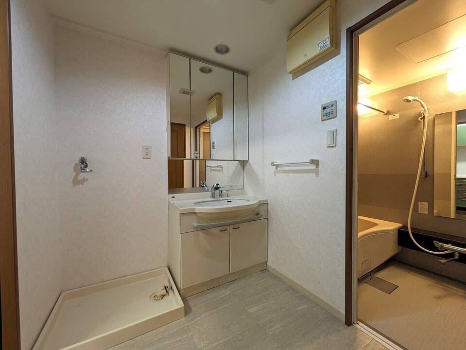 洗面設備　洗面所