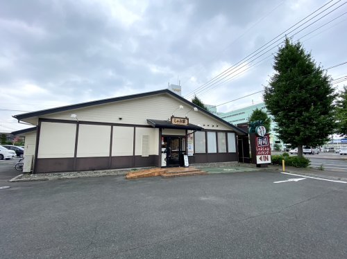 【前橋市総社町総社のマンションの飲食店】