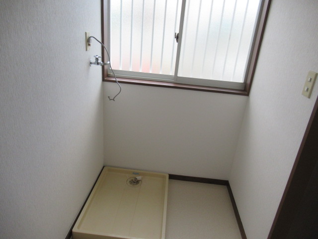 その他設備　洗濯機置場