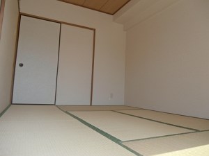 【江戸川区中葛西のマンションのその他】