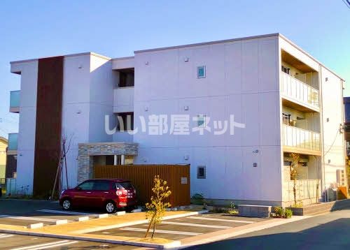 豊橋市牟呂公文町のマンションの建物外観