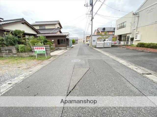 その他　前面道路（その他）まで0m