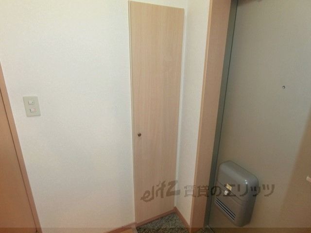 その他設備　下駄箱