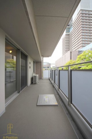 エントランス　ザ・パークハビオ天満橋