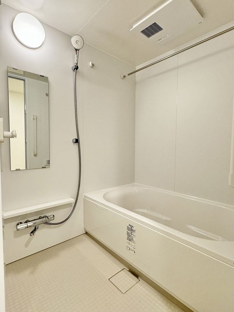 バス・シャワールーム　浴室