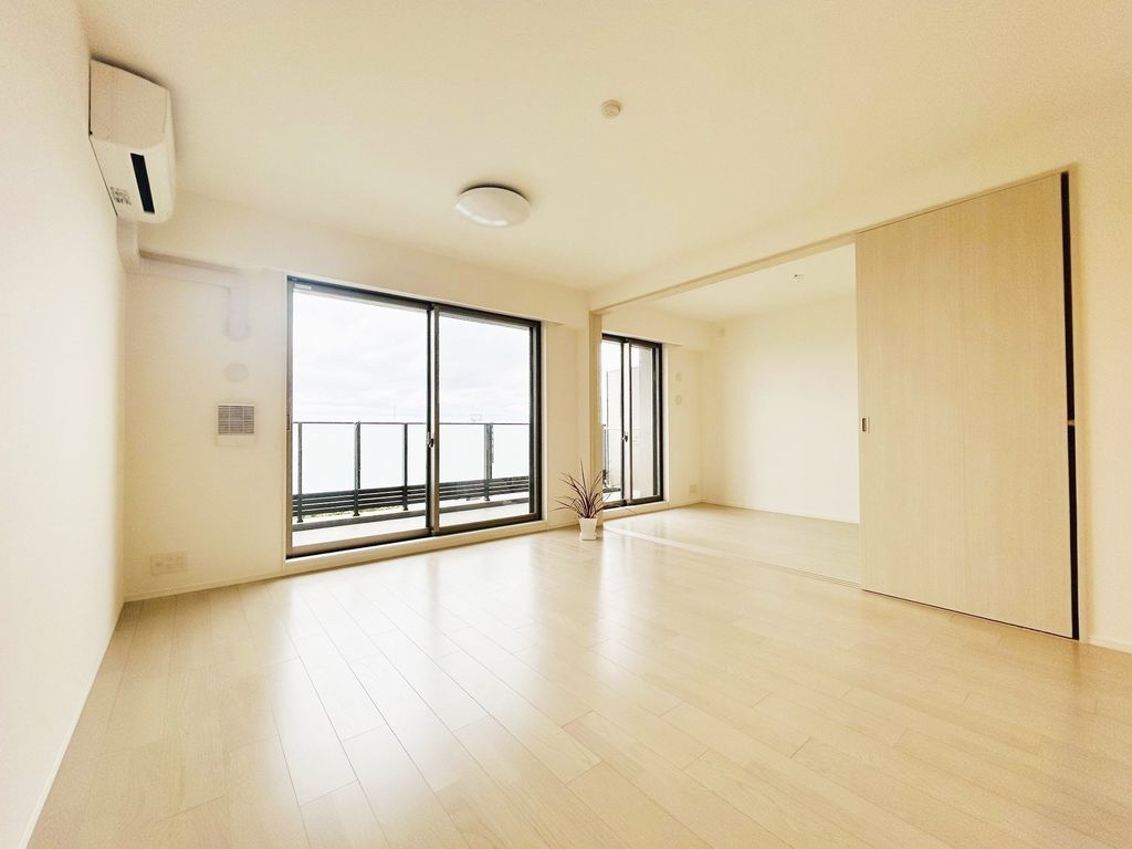 居室・リビング　リビング