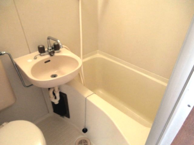 バス・シャワールーム　同仕様