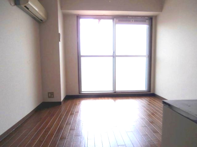 居室・リビング　同仕様