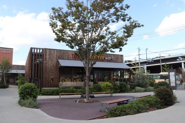 飲食店　タリーズコーヒー with U 吹田グリーンプレイス店（飲食店）まで935m