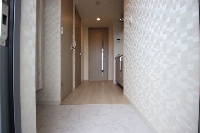 玄関　※別室の参考写真の為、現況優先です。