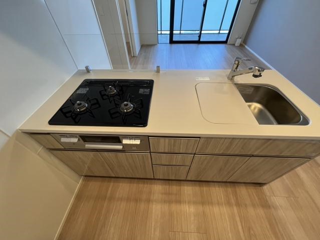 キッチン　キッチンでお料理をお楽しみください