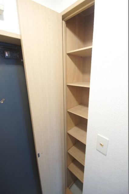 収納　【収納】シューズクロゼット