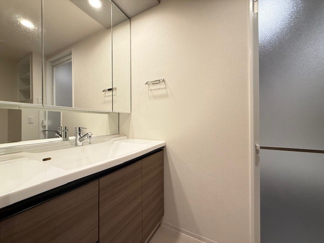 洗面設備　洗面化粧台