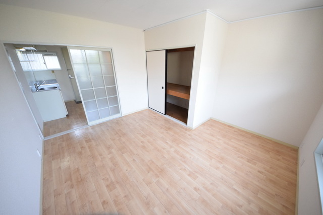 居室・リビング　～広々お部屋で気持ちいい～