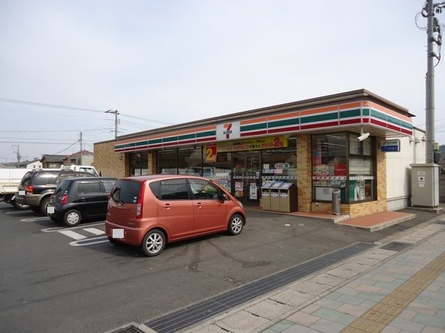 コンビニ　セブンイレブン水呑南新田店（コンビニ）まで400m