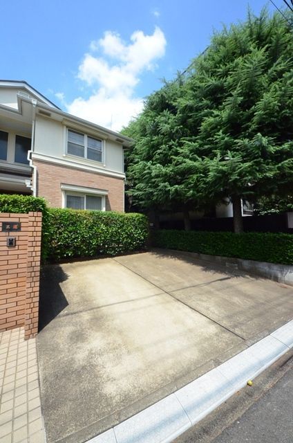 建物外観　☆閑静な住宅街にあります