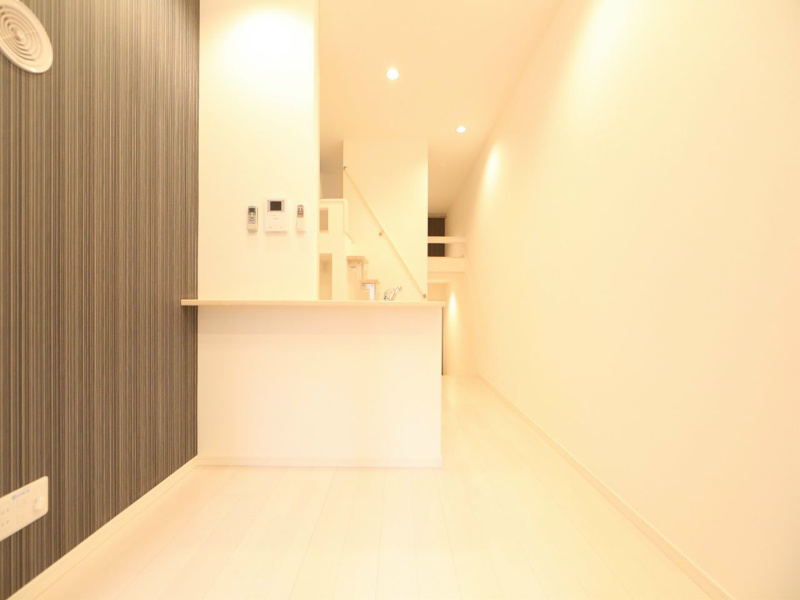 その他　下階7.7帖　上階4.9帖（収納でも部屋でも使えます）