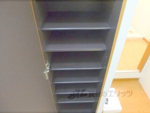 収納　下駄箱