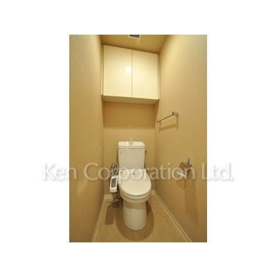 トイレ　同タイプ19階のお部屋を撮影。仕様が異なることがあります。