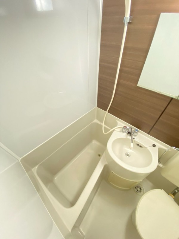 バス・シャワールーム　※他部屋写真参考