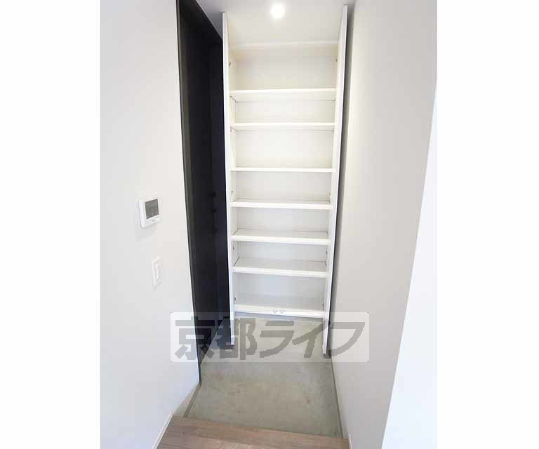 玄関　大容量のシューズボックス！