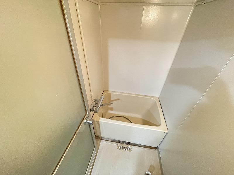 バス・シャワールーム　浴室