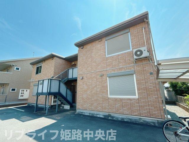 建物外観　タイル外壁で外観美麗