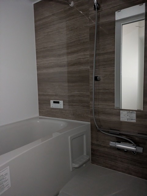 バス・シャワールーム　※現在建築中　３０１号室モデルルームの写真です