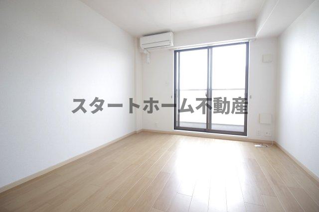 居室・リビング　ゆったり過ごせる居間です