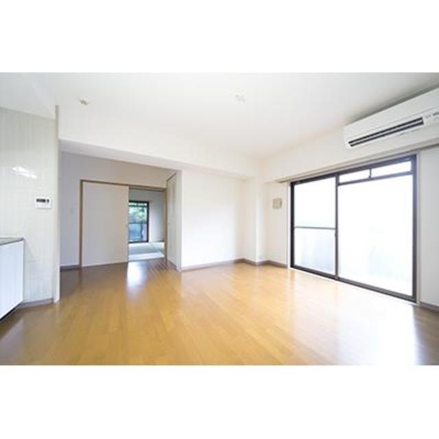 居室・リビング　※写真は同タイプ住戸です。