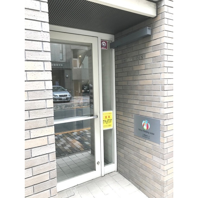 エントランス　エントランス