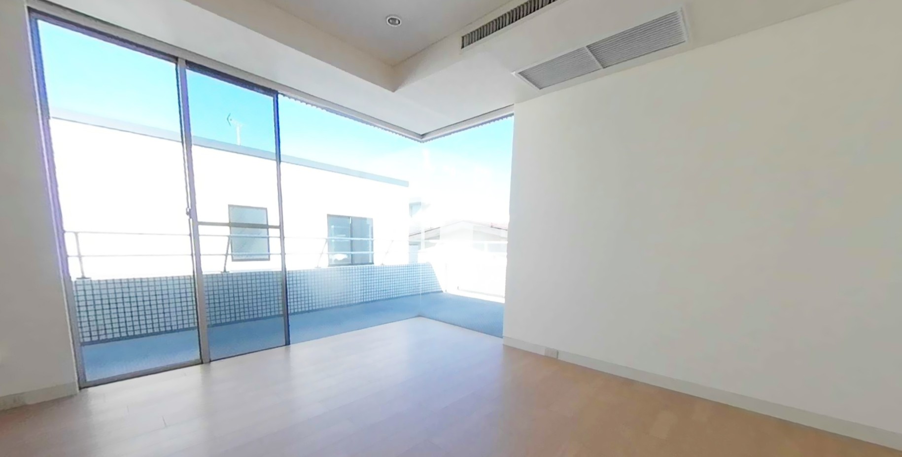 居室・リビング　使いやすい居間です