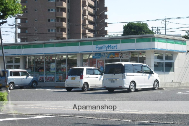 コンビニ　ファミリーマート浜乃木６丁目店（コンビニ）まで350m